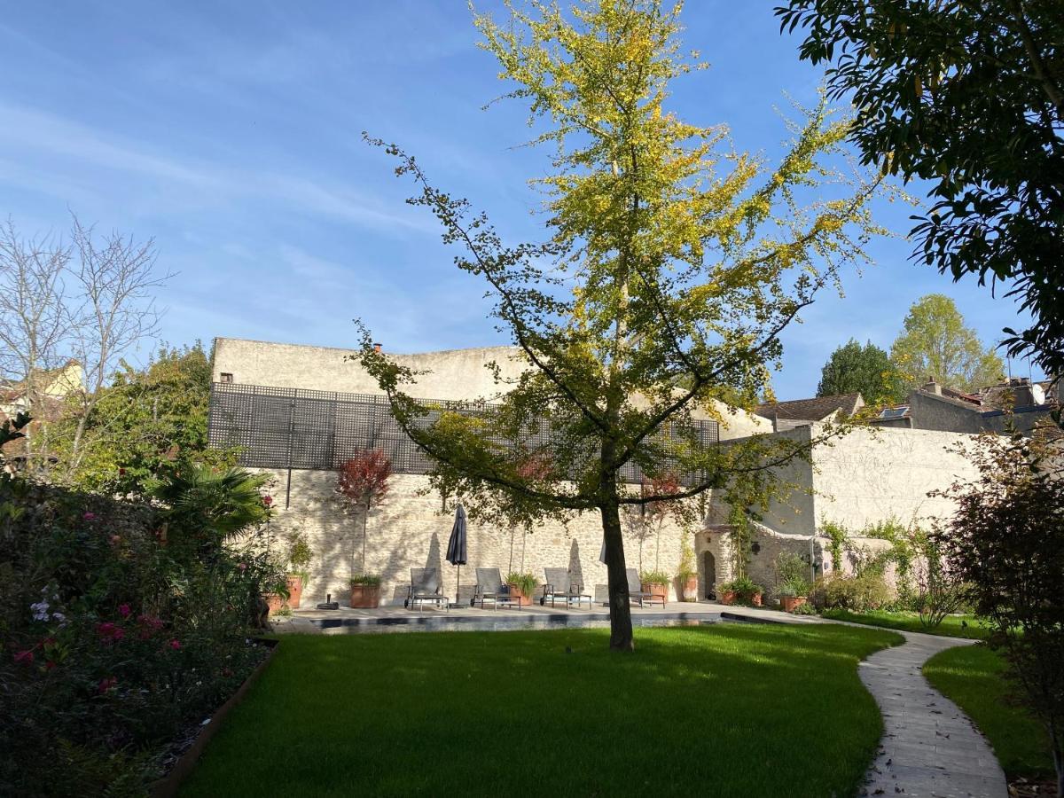 La Thebauderie Hotel Montfort-lʼAmaury Buitenkant foto