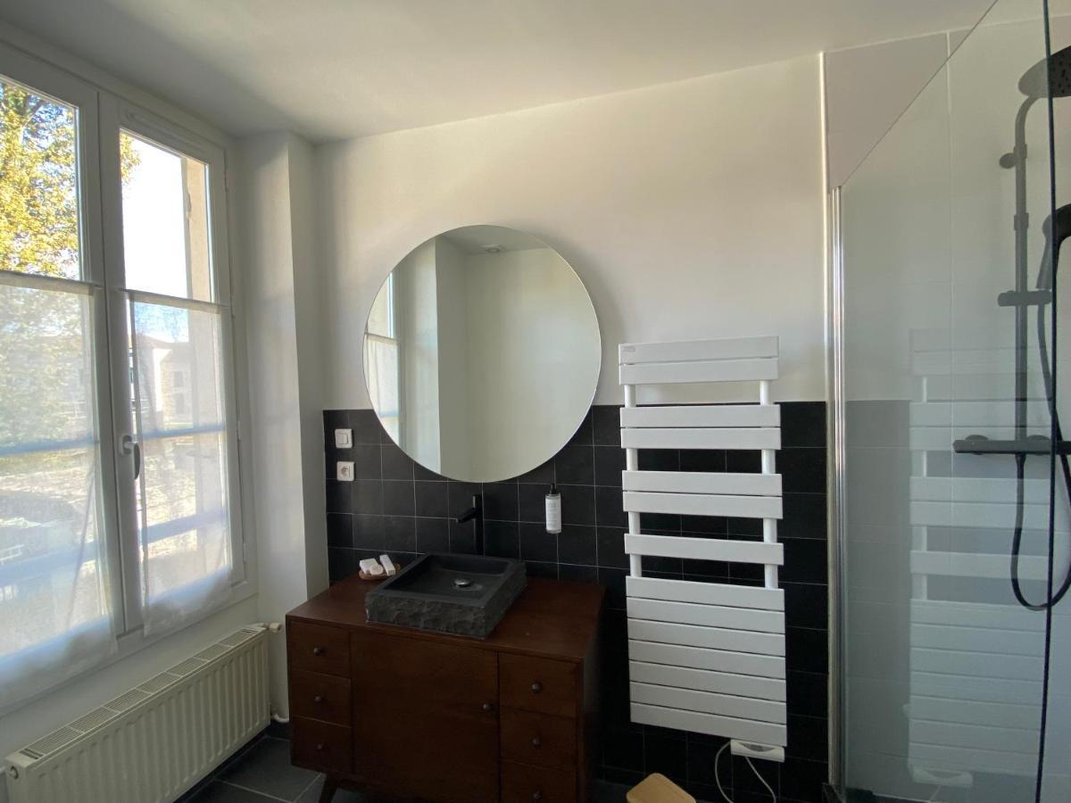 La Thebauderie Hotel Montfort-lʼAmaury Buitenkant foto