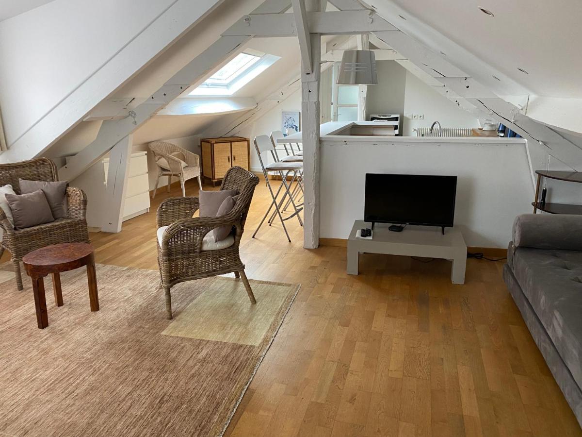La Thebauderie Hotel Montfort-lʼAmaury Buitenkant foto